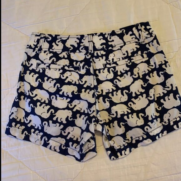 Lilly Pulitzer Size 00 Callahan Shorts Tusk In The Sun Dark Navy Blue Elephants - Picture 2 of 4